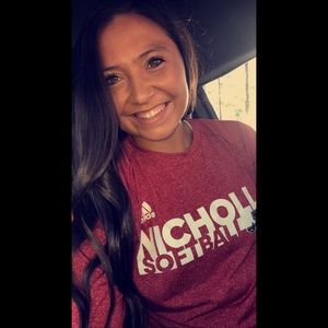 Meet your Posher, Nikki